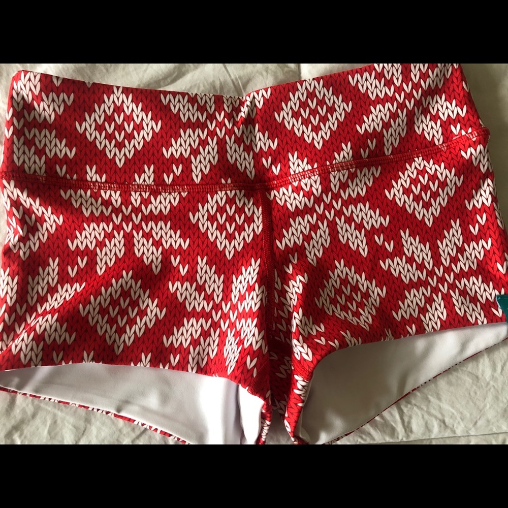 “Christmas Sweater” WodBottom shorts